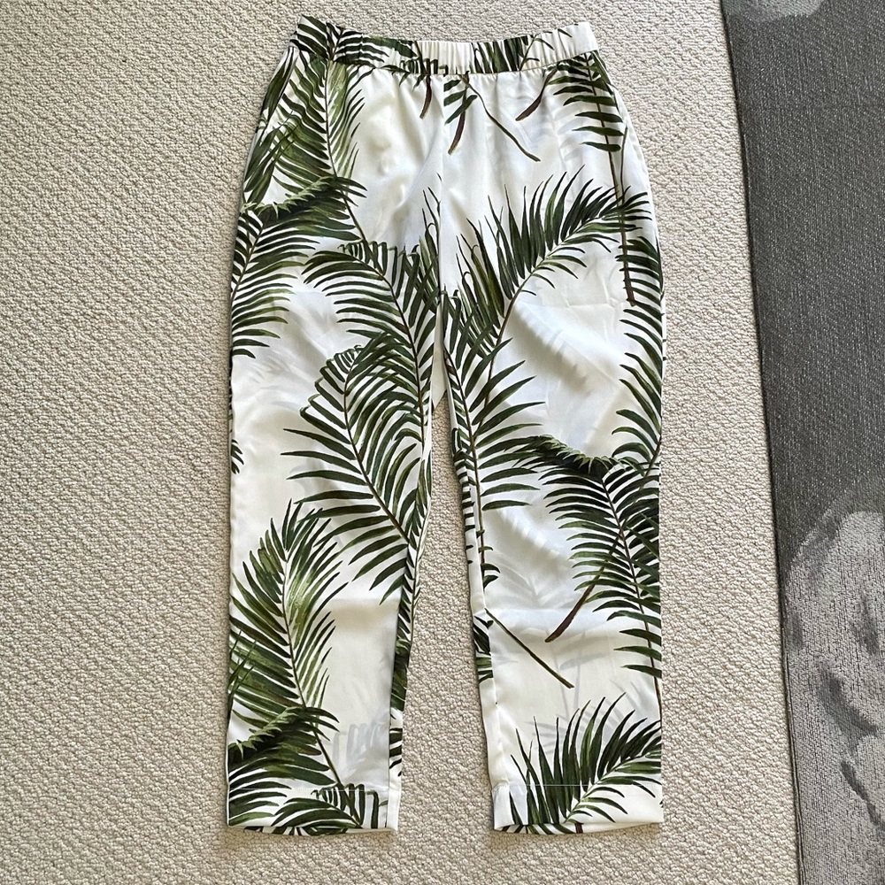 H&M women’s off white tropical palm tree print casual pants trousers